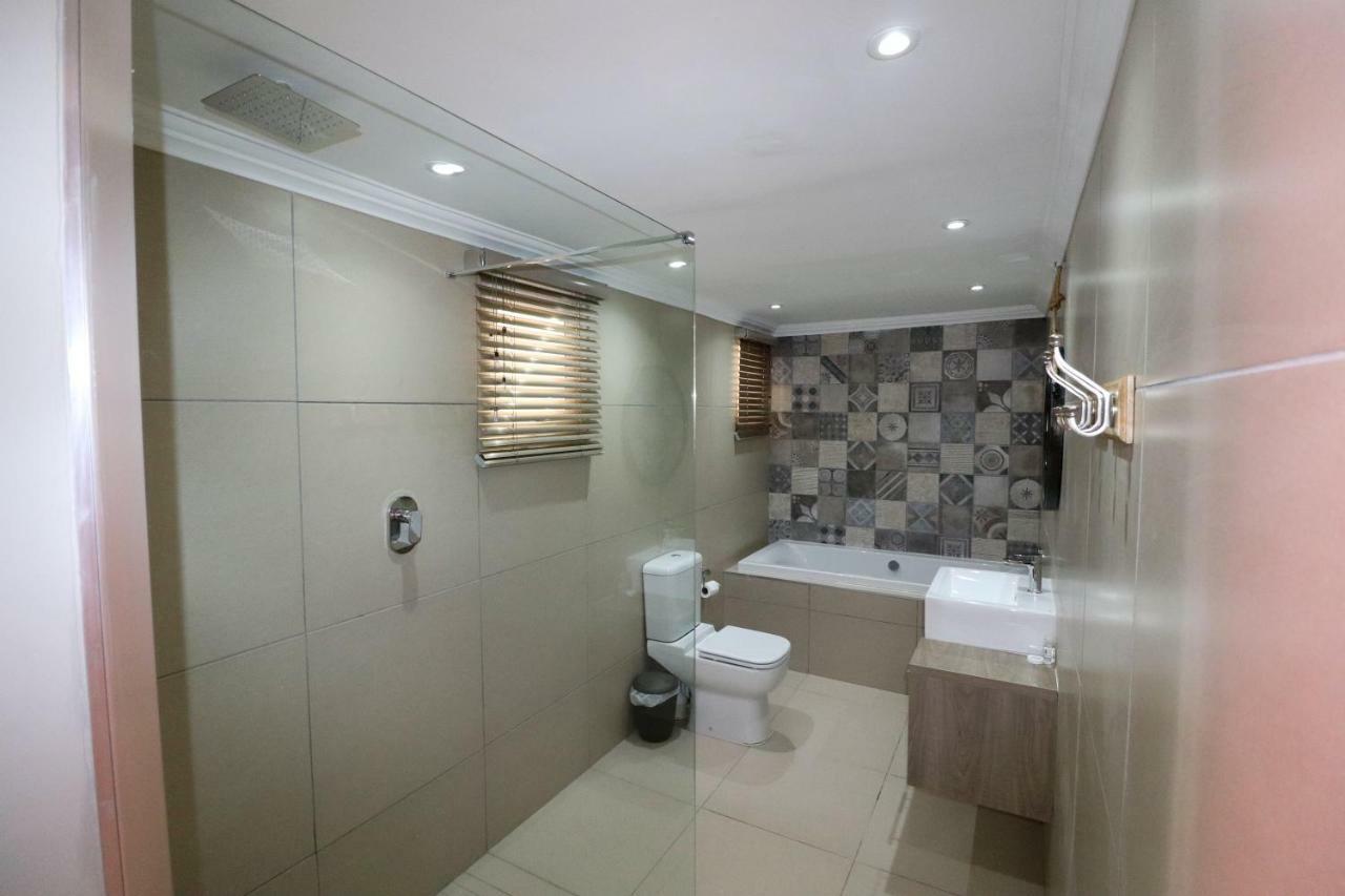 Stonehill Villa บลูมฟอนเทน ภายนอก รูปภาพ